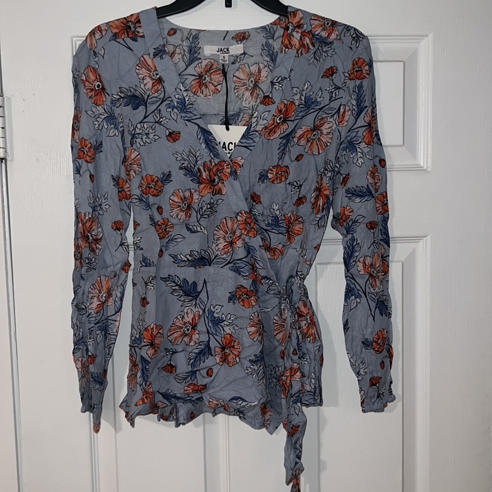 Jack by bbdakota NWT women’s top sz small color blue